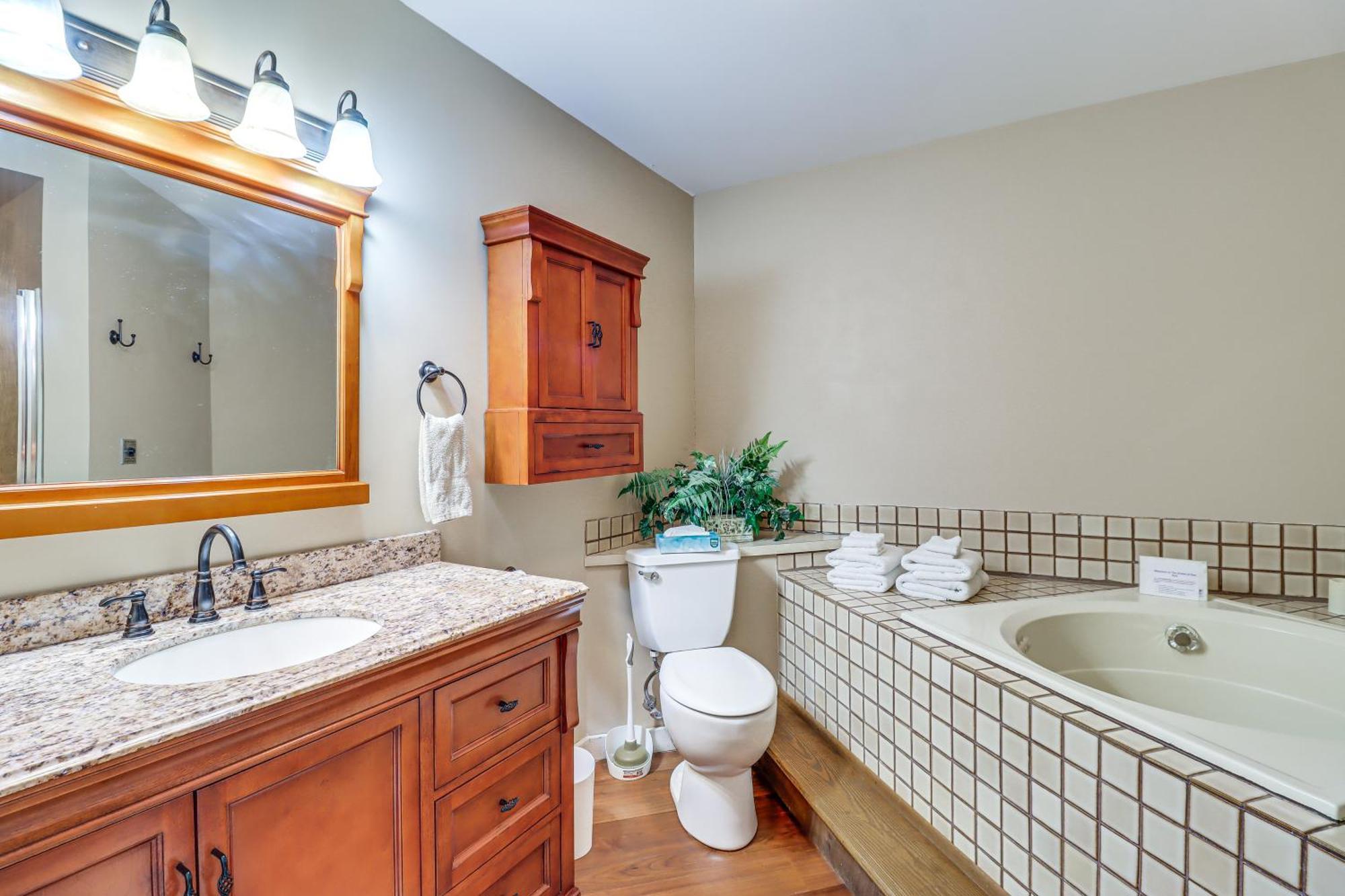 Townhome On Big Boulder Mountain Walk To Lake! Lake Harmony